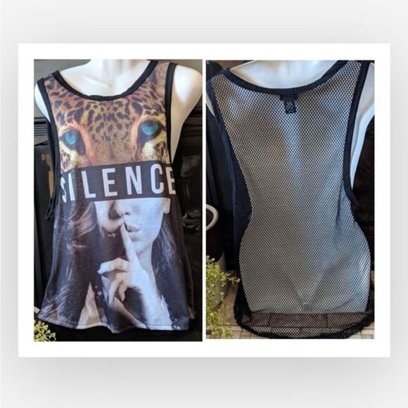 Rue 21 top  - Picture 1 of 8